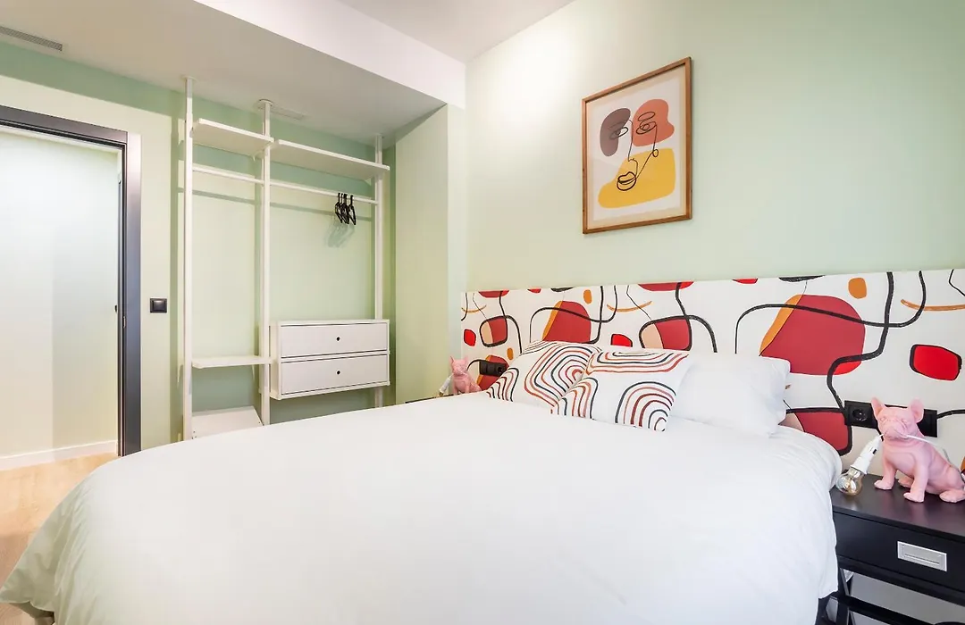 Apartamento B Cube By Mimood Aparthotels-1