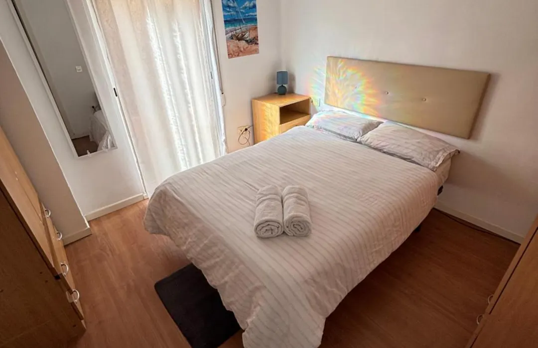 Cute And Cosy Apartment-1