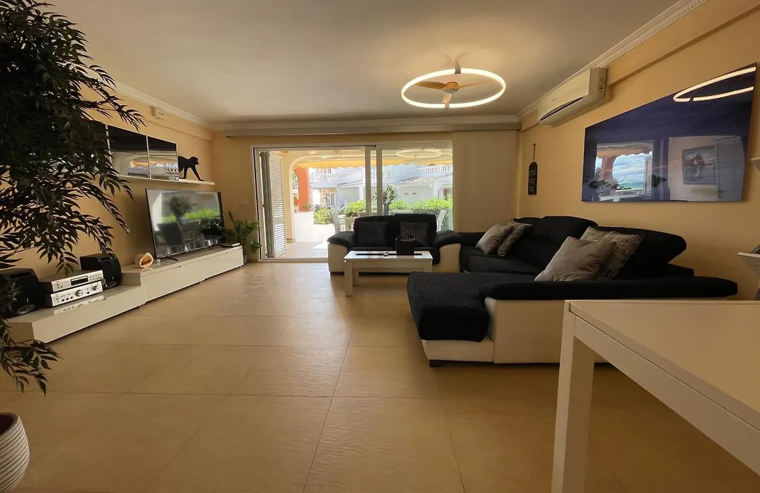 Bungalow On The Beach 15 Minutes From Valencia-1