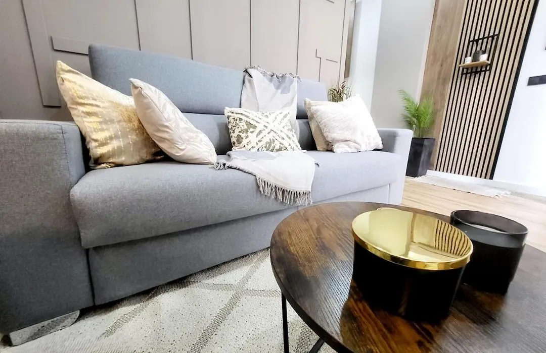 Charming Urban Stay In Valencia-1