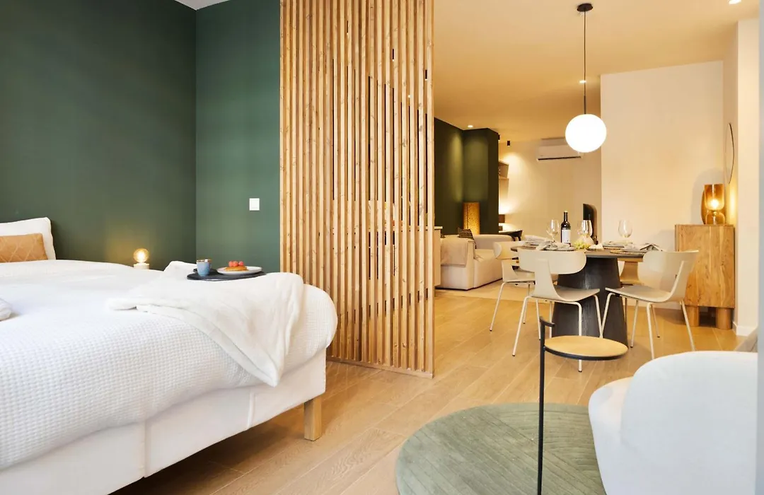 Saristays Valencia Modern & O-1
