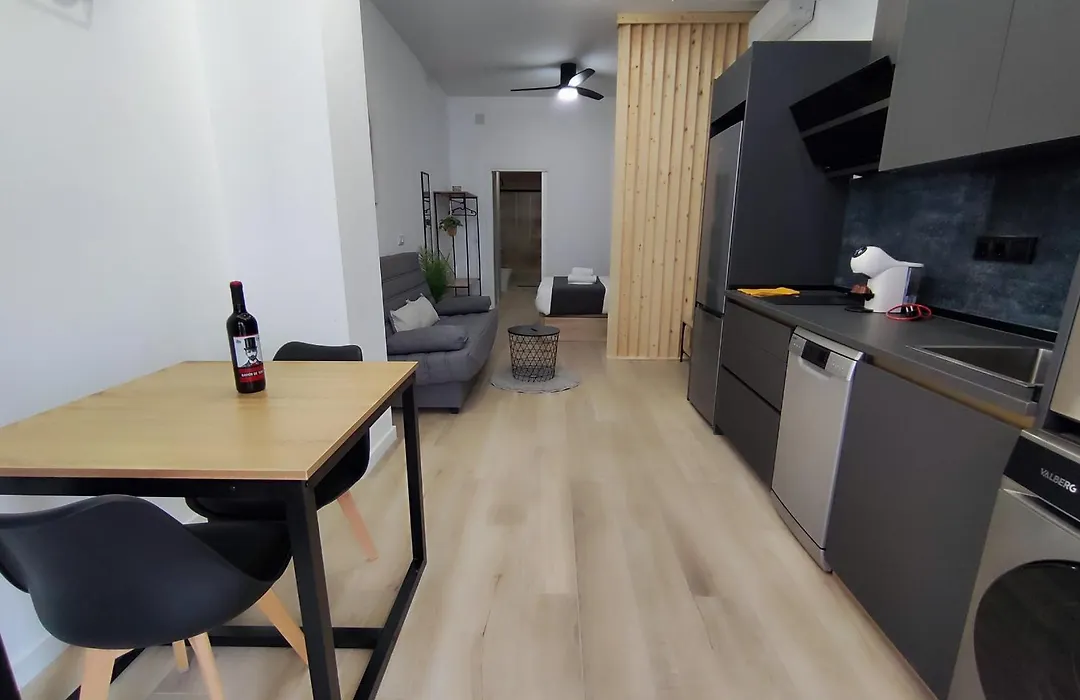 Azul - Central Apt - Turia Park by Río Turia Apartments-1