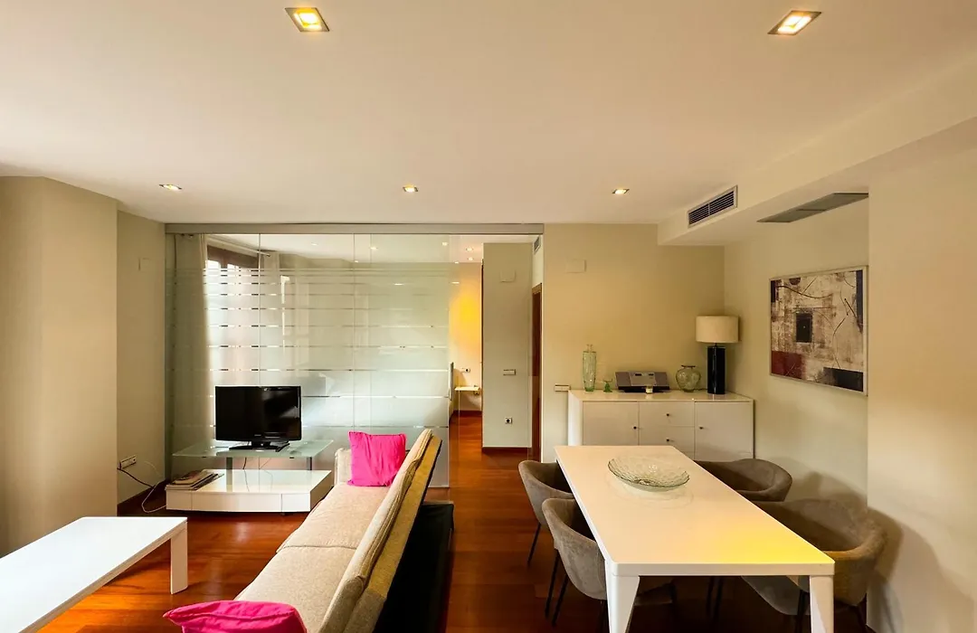 Precioso Apartamento En La Plaza Del Tossal-1