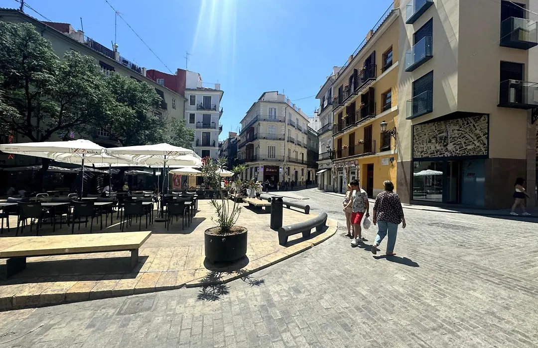 Moderno Apartamento En La Plaza Del Tossal-1