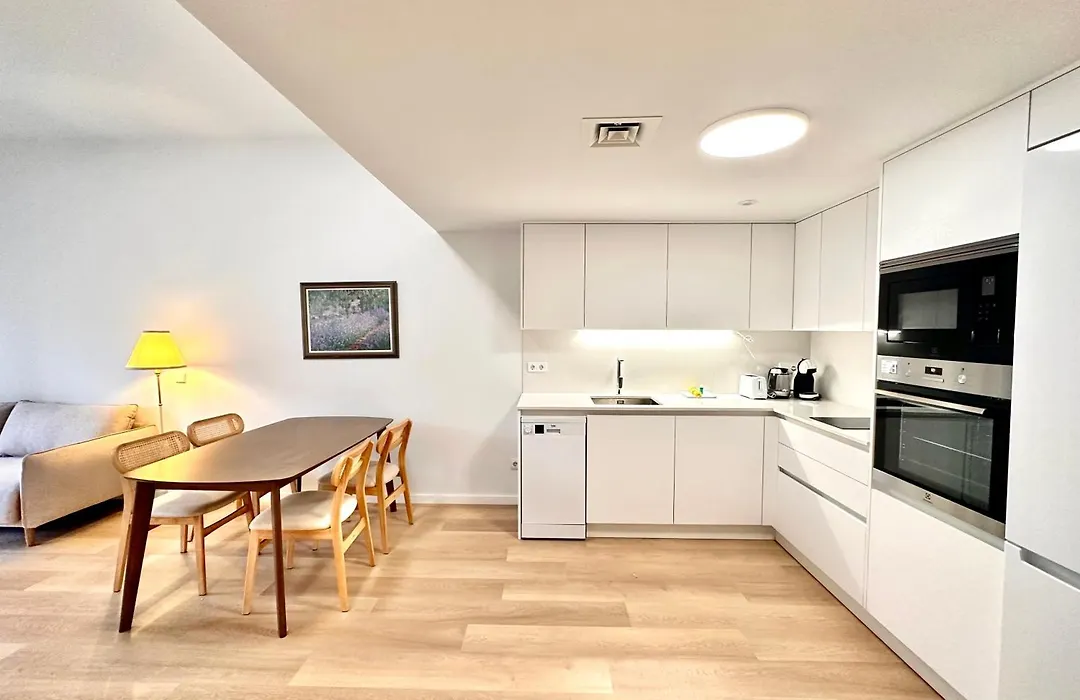 Filologo Sanelo Luxury Apartaments-1