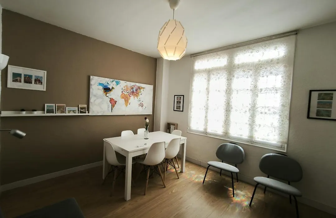 Florit Flats - The Ausias March Apartment-1