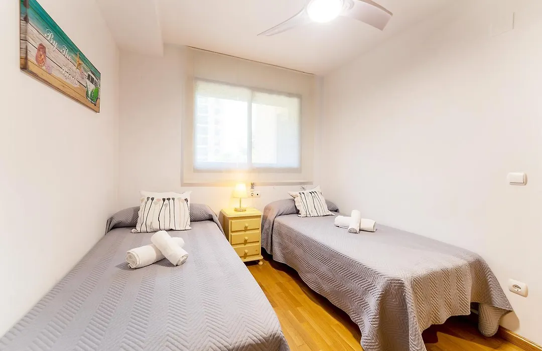 Apartamento en Av de Francia y CArtes y Ciencias-1