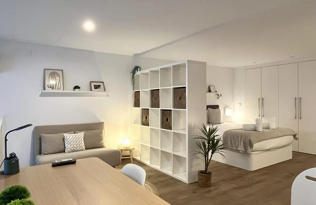 Duplex Moderno Con Piscina Y Parking - Roig Arena-1