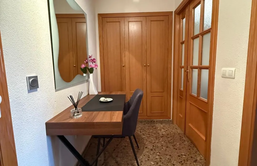 Apartamento Ciencias Y Playa-1