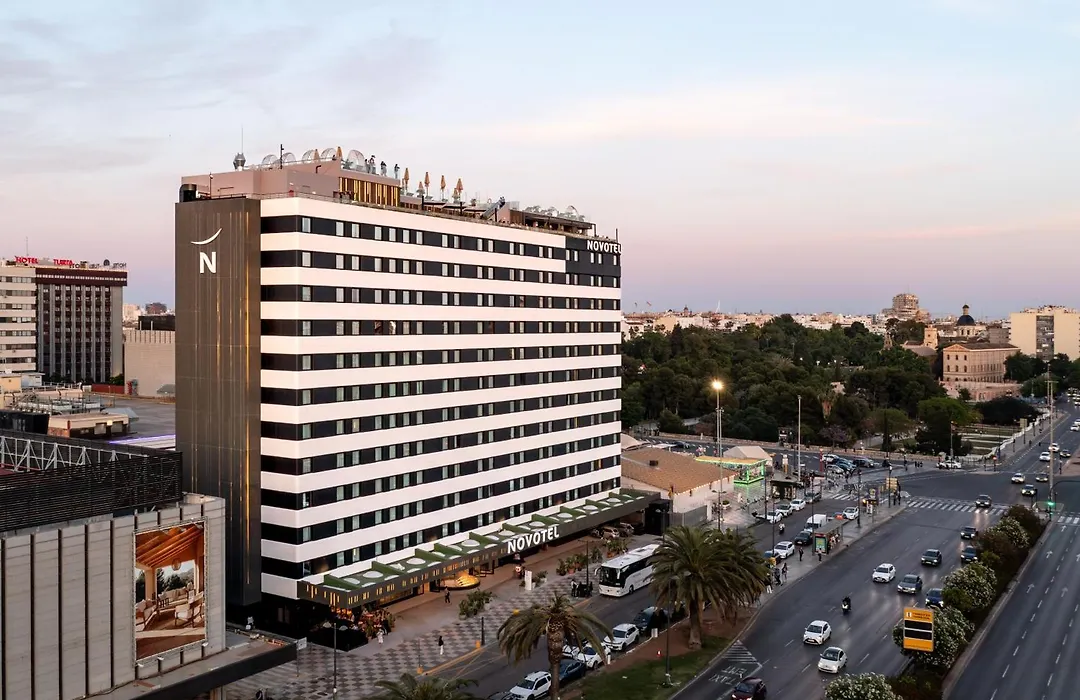 Novotel Valencia Lavant-1