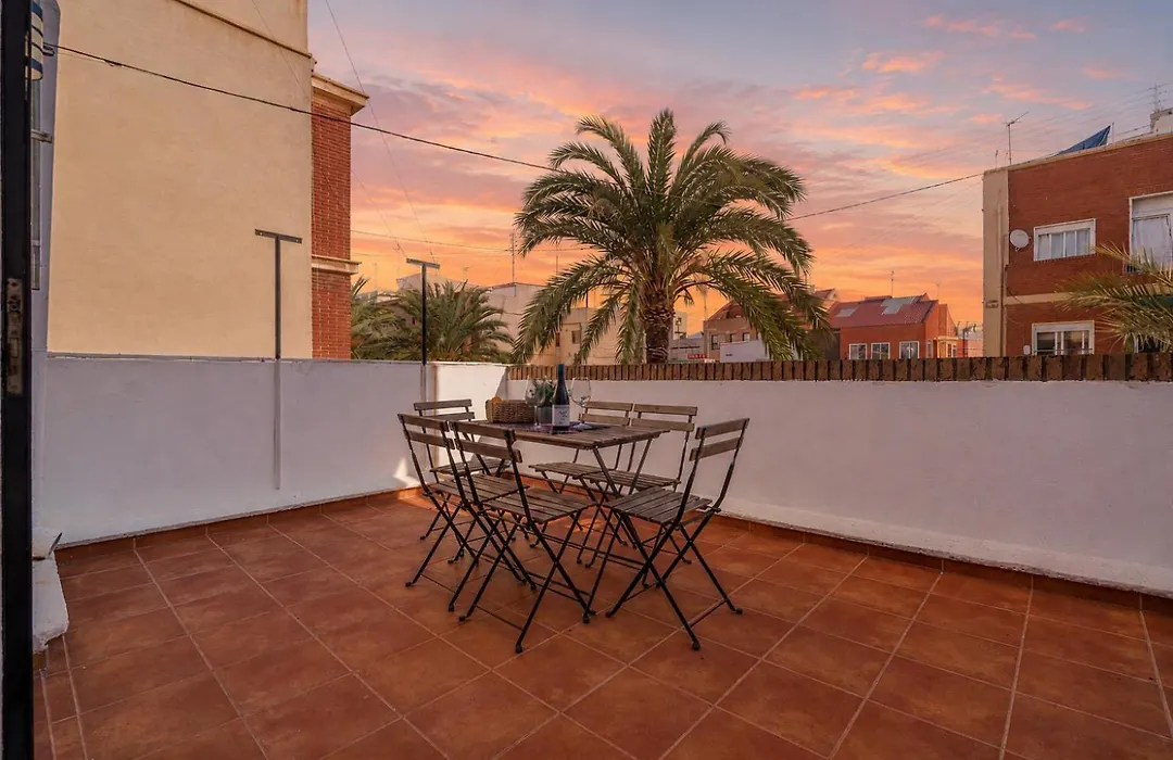 Marina Beach House With Private Terrace-1