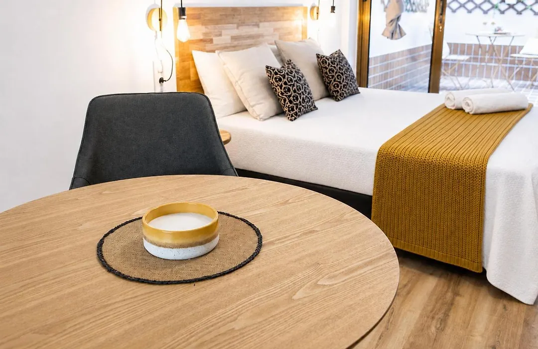 Casa Florit - The Apolo Suite & Cozy Terrace-1