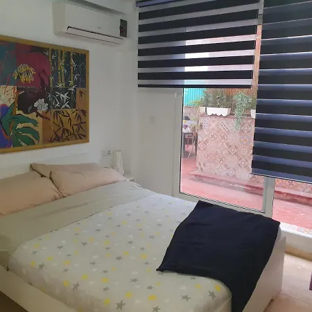 Apartamentos Naranja Y Limon-2