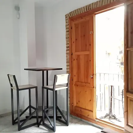 Apartamentos Con Encanto En Pleno Casco Antiguo Ron Valenciayole-3