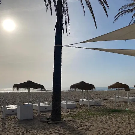 Alojamiento En Primera Linea De Playa Con Wifi-2