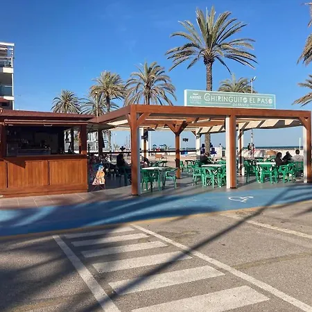 Coqueto Apartamento de Playa con Piscina y Terraza-3