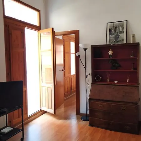 Bonito Apartamento Con Encanto En Casco Antiguo Ron 7 Valenciayole-3