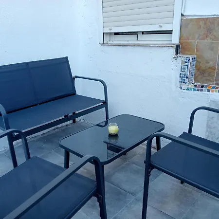 Lola Apartment Encorts-2