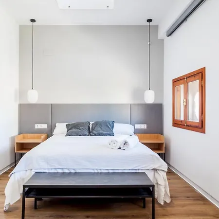 Valencia Guest Puerto Suite Auto Check-2