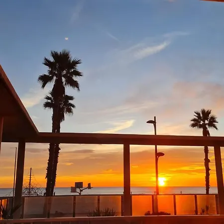 Beach Valencia Luxury Apartment With Terrace And Sea Views-3