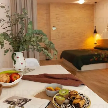 Rb - Urban Loft Retreat, Comfort & Good Location-2