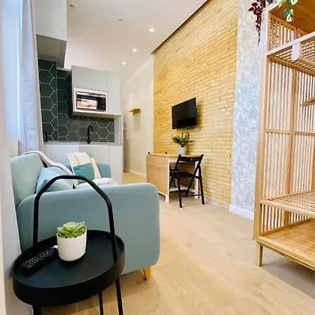 Florit Flats - The Cabanyal Suites 02-3