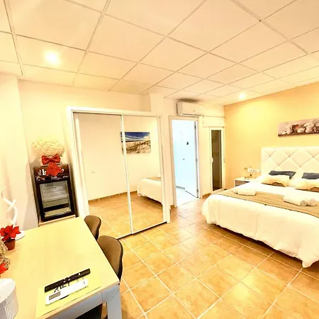 Fantastic Apartment Near Beach & Science City-3