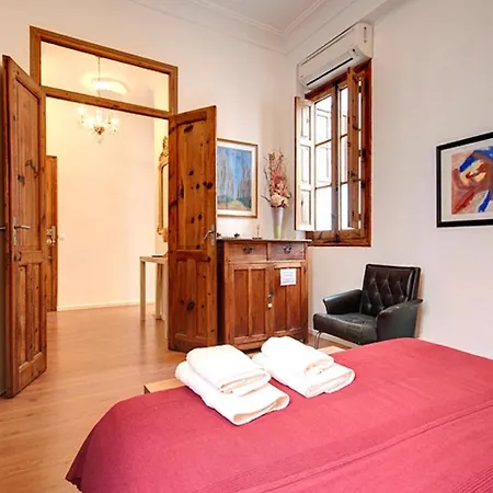 Beds & Breaks Strauss-2