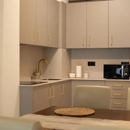 Luxury Apartment City Center-3