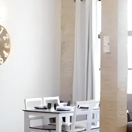 Serranos Flat By Concept Flats-2