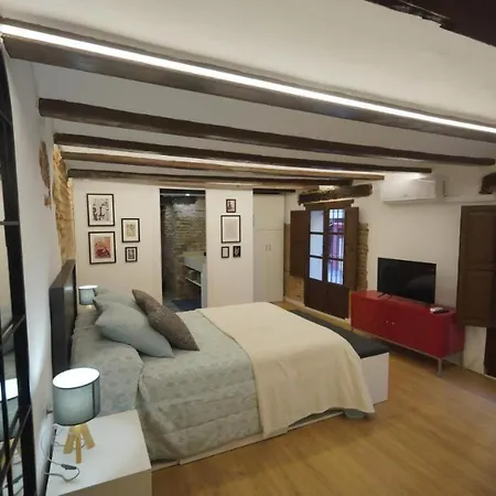 Apartamentos 1240-3