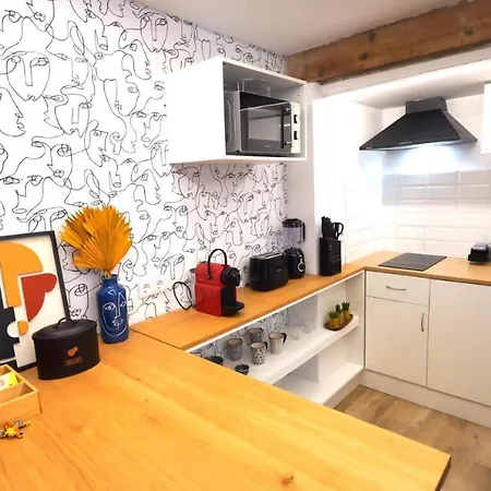Apartamentos 1240-2