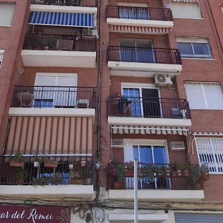 Rooms Near The Beach Cabanyal And Universities-3