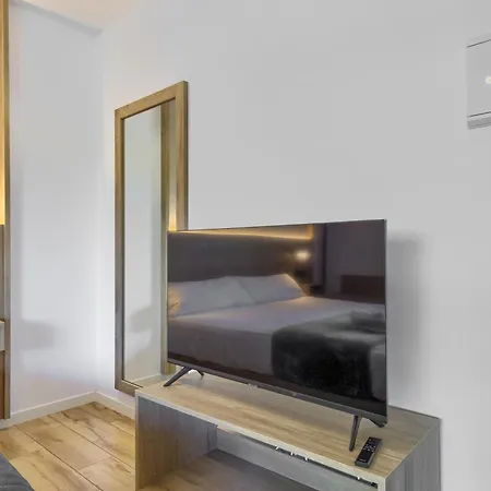 Arena 20 Suites-2