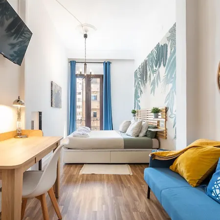 Mestalla Apartment Ideal For Mid-Term Stays-2