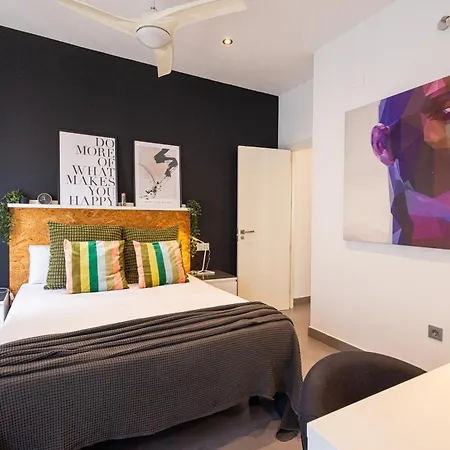 Florit Flats - Stylish 2 Bedroom Ac Wifi Terrace Attic In Valencia Center-3
