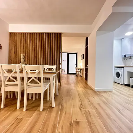 Valencia & Suites Ayora-3