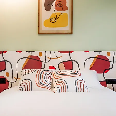 Apartamento B Cube By Mimood Aparthotels-2