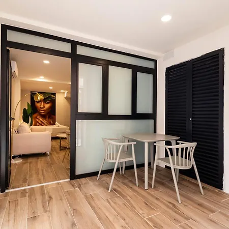Cortes Suites By Concept Flats-3