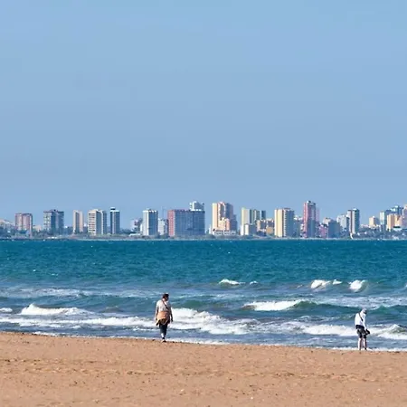Malvarrosa habitación cómoda y sencilla cerca de la playa-2