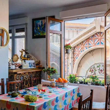 Mirador 2 Del Mercado Central - Habitacion Con Bano Privado En El Centro De La Ciudad Vella-3
