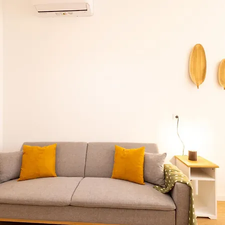 Casa Florit - The Maritim Metro Station Suites-3