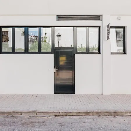 Valencia Apartments By Olala Homes-3