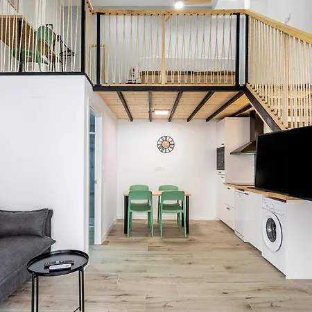 Marie Curie Flats, Lovely Duplex 2-3