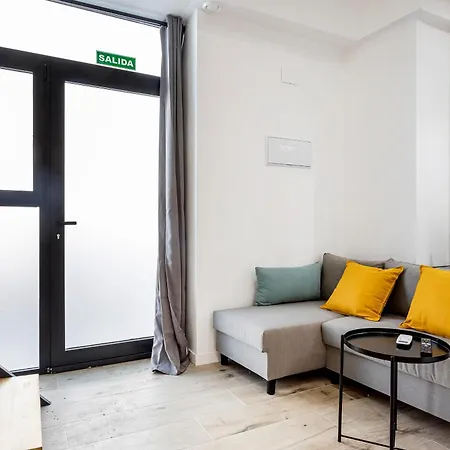 Marie Curie Flats, Lovely Duplex 3-2