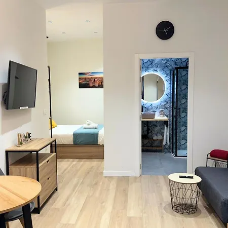Gato - Central Apt - Turia Park By Rio Turia Apartments-2