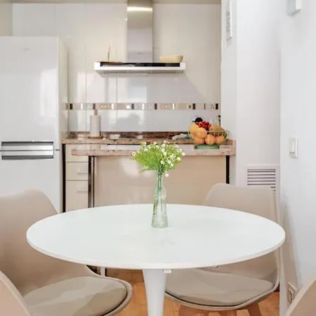 Fivestepstosea - Beach Apartment Valencia-2
