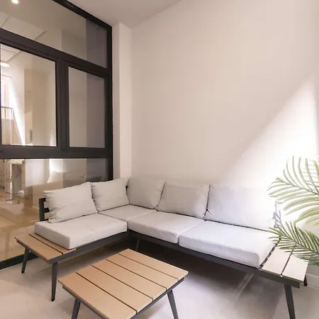 Luxury Apartments Oceanografic-3