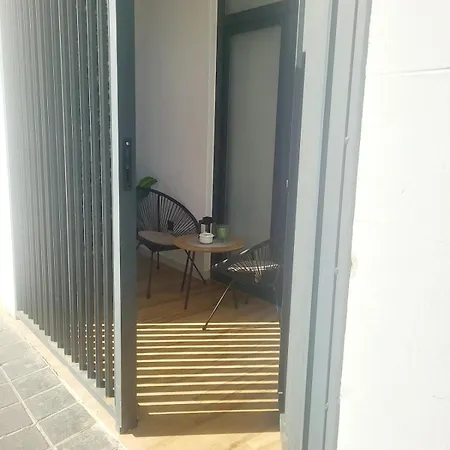 Charming Urban Stay In Valencia-3