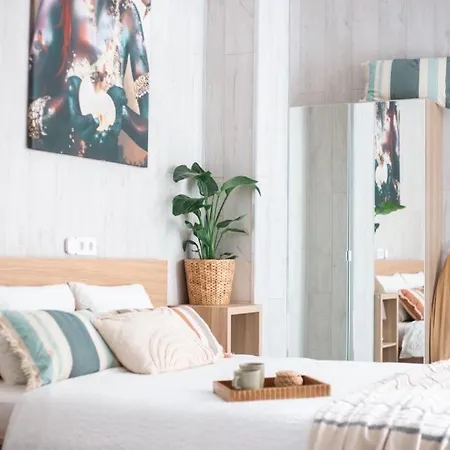 New Light Cozy Stay Ruzafa-3